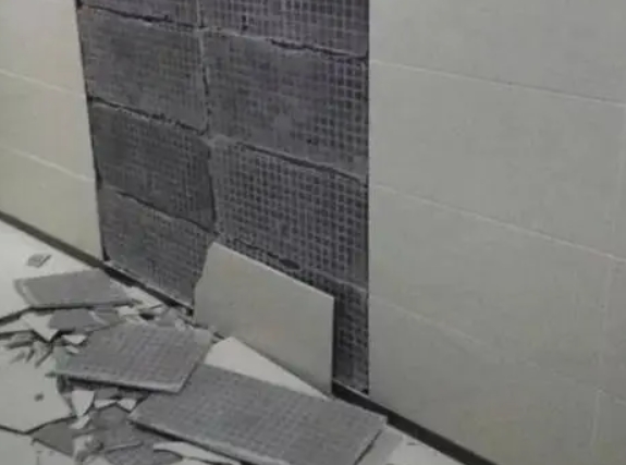 怀宁瓷砖空鼓维修公司分享下怀宁墙砖松动维修的知识